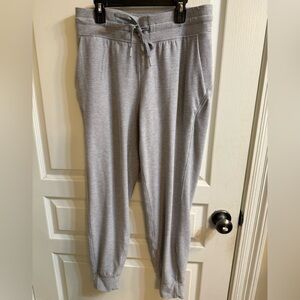 Lululemon Gray Jogger Pants sz 8